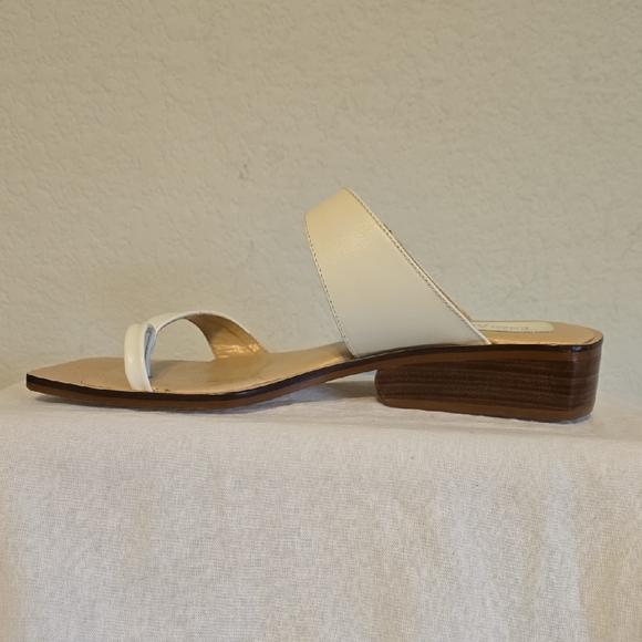 Enzo Angiolini Cream Sandals for Women. Made In Brazil. Size 8 - Picture 13 of 16